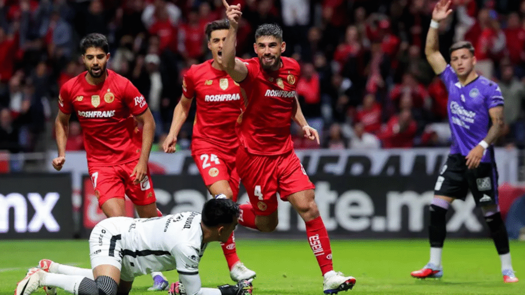 La Liga MX vive una lucha cerrada tras la Jornada 11 del Apertura 2025 ...