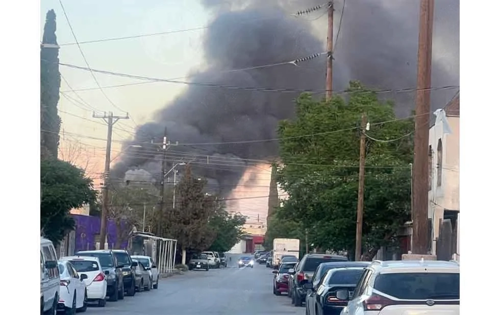 Se registra fuerte incendio en vivienda de la colonia San Antonio en ...