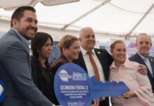 Entrega Maru Campos nuevas instalaciones de la Secundaria Federal 22 en Ciudad Juárez