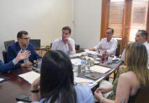 Dan seguimiento a atención de personas desplazadas en Guadalupe y Calvo