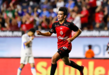 Gilberto Mora brilla y ganan los Xolos ante Cruz Azul